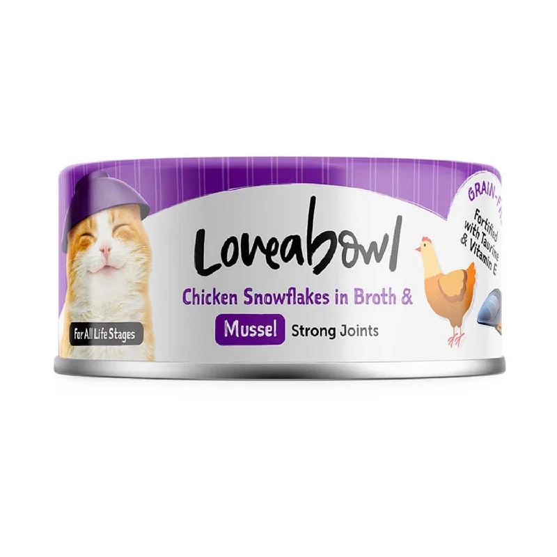    - Senior cat food  Loveabowl Chicken Snowflakes in Broth with Mussel