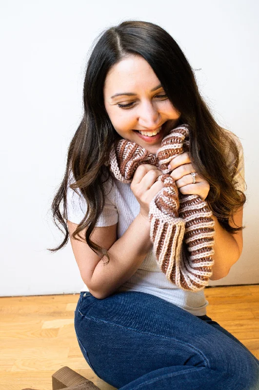 - Automatic temperature adjustment cat bedLaura Brioche Cowl (Knit)