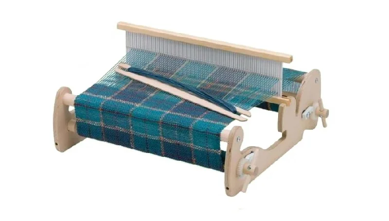 - Dog anti-slip matCricket Loom Kit: 15” Weaving Width