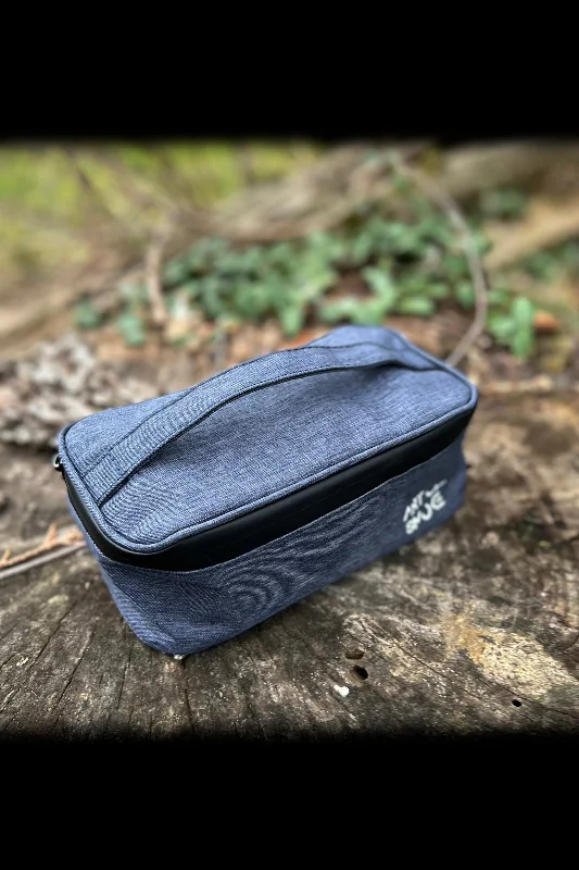 - Winter warm clothes for short-haired dogsArt of Smoke Travel Odor Proof Case