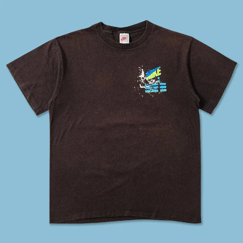 - Air box TSA certified check-inVintage Nike T-Shirt Large