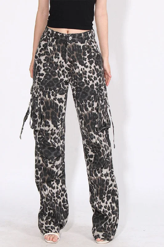 Leopard Print Undeniable Patch Pocket Pants